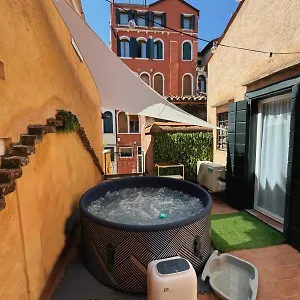 suite-rava-san-marco-with-pool.hotelslidodijesolo.com/